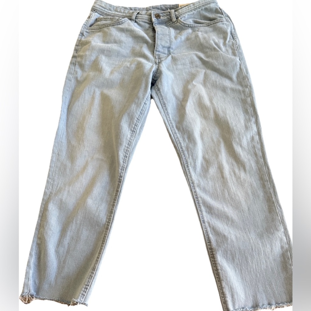 DENIM CO. Light Wash Mid Rise Cropped Sim Frayed Hem Summer Jeans Sz 32 32x26